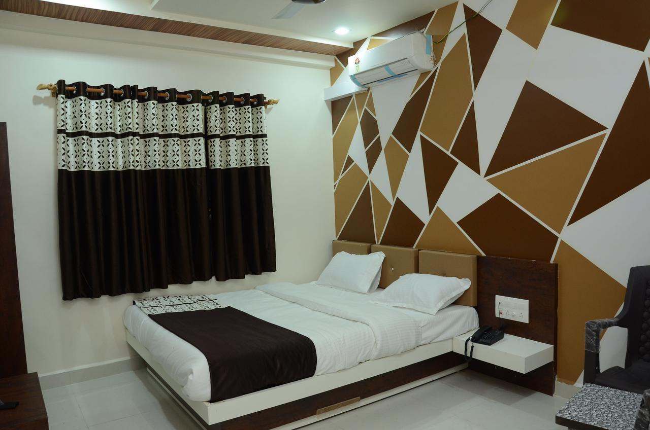 Hotel Bansidhar Somnāth 외부 사진